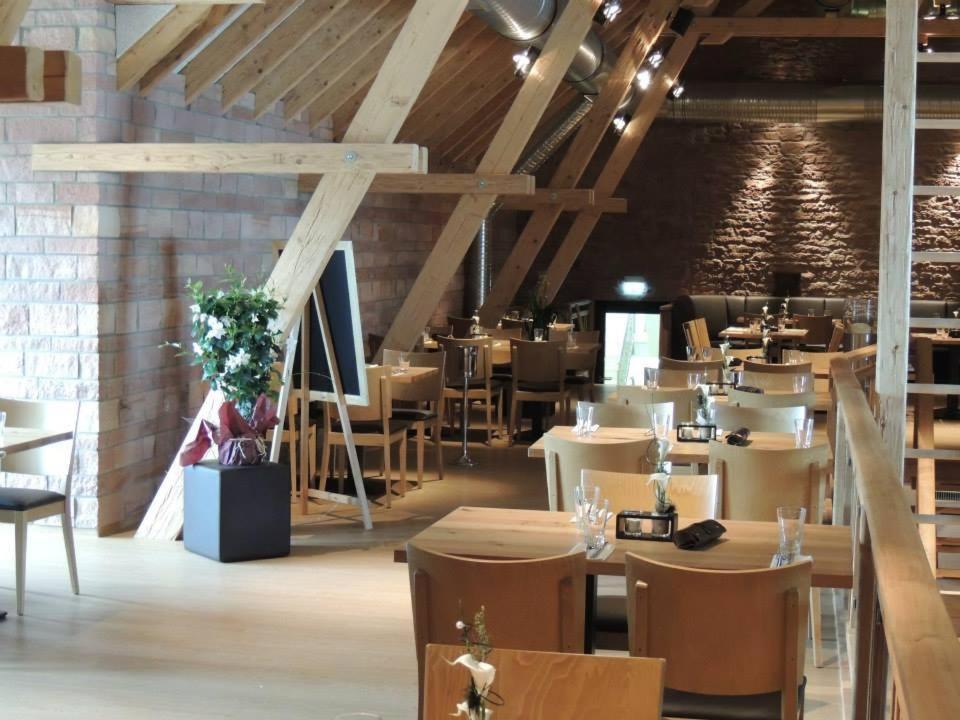Отель Sutter'S Landhaus Gensingen Экстерьер фото